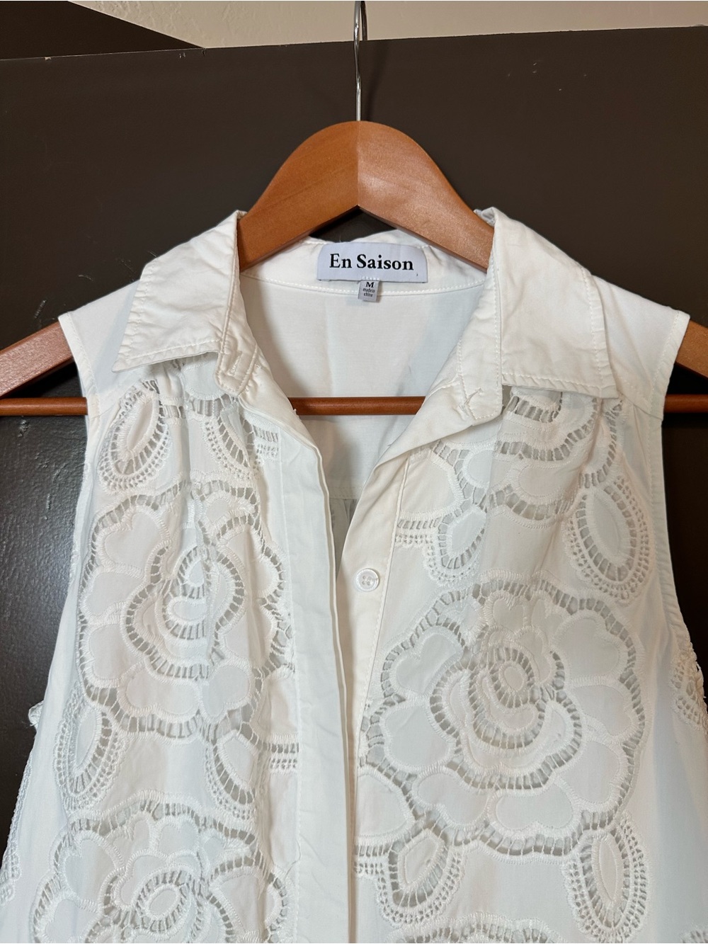 En Saison White Floral Eyelet Collar Tie-Waist Dress - Picture 4 of 10
